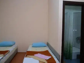 Omladinski Hostel Bjelave