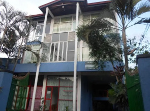 The Kingdom Gate Hotel