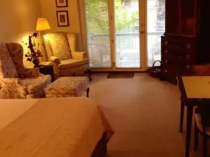 Waterford Suite 216