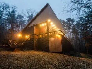 Northern Exposure Lodge - 3 Br Cabin