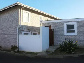 Birds View Holiday Home