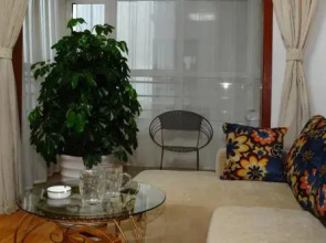 Qianxilong Apartment