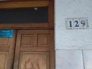 Hostal Plaza Suite