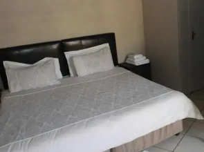 Tukha Guesthouse