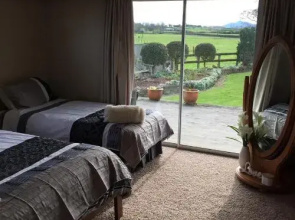 McKenzie Farm Stay