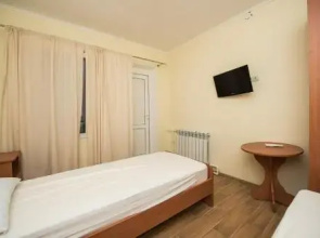 Guesthouse Sportivnaya 4a