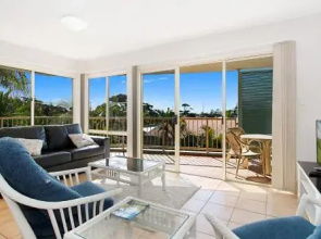 Sea Breeze Unit 10 Resort at 7 Park Lane