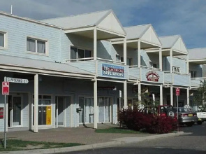 Razorback 9 Budget Holiday Apartments