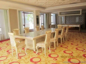 Silver Lake Island Hotel At Lugu Lake