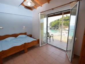 Astacos Studios II