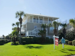 Captain Jax 5 Bedrooms 3 Bathrooms Home