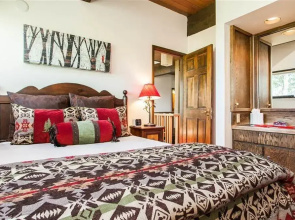 Black Bear Lodge by First Choice Property Management