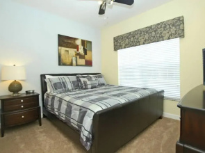 Paradise Palms 3025