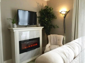 Edgewood Manor