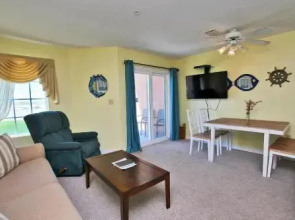 Grand Beach 111