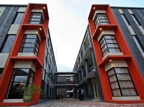 Grand Mutiara