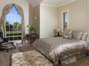 Stoneleigh Lodge
