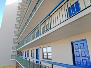Springs Tower by Elliott Beach Rentals