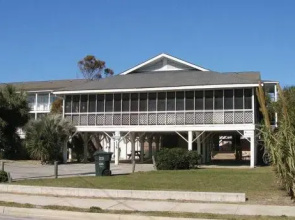 The Whimsical Whale Private - 4 Br Home