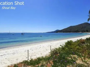 The Helm 4 - Nelson Bay
