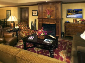 Hyatt Grand Aspen by Frias Properties