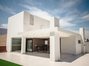 Realty PY Saravi