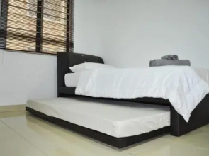 Putra Villa Condominium
