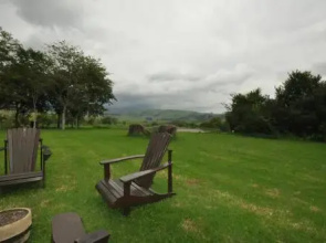 Inkosana Berg Lodge