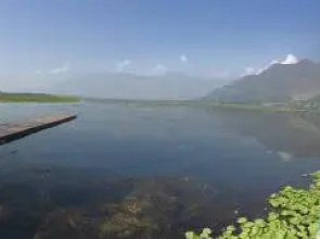 Houseboat Kohisar