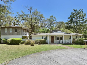 Beach, Love, and Happiness - 4 Br Home