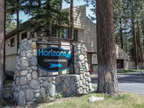 Horizons 4 #119 Condo