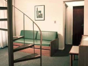 Arvoredo Residence