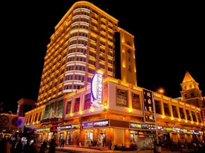 Beiguo Zhichun Business Hotel