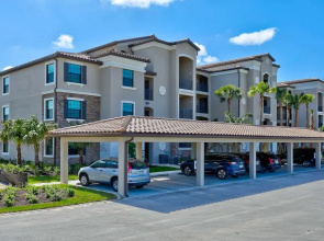 Lakewood National 04 - 2 Br Condo