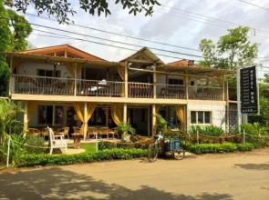 Hotel M&M Beach House