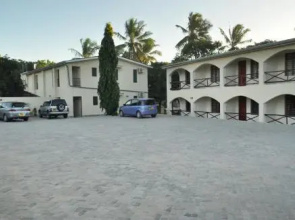 Marura Holiday Resort