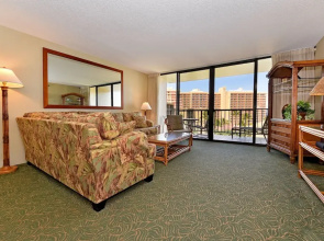 Kaanapali Shores 819 by RedAwning