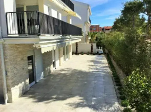 HD Beach House II
