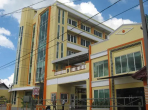 Top Star Hotel