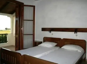 Melina Apartments