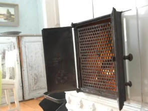1800's Townhouse