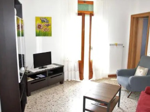 La casa nel verde vista lago