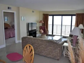 Springs Towers 406