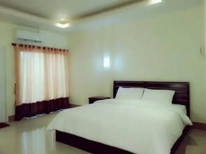 Baan Charoensuk Resort