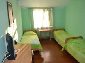 Guest house Izumrud