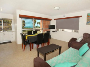 Buderim 15 Apartment