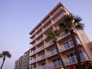 Commodore Beach Club Condo