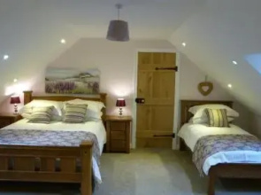 Onnen Fawr Barn