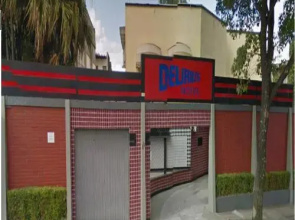 Delirius Motel - Adults Only