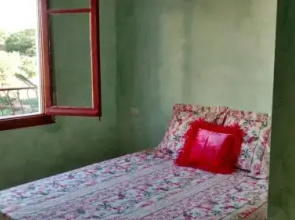 Hostal A La Sombra Del Laurel